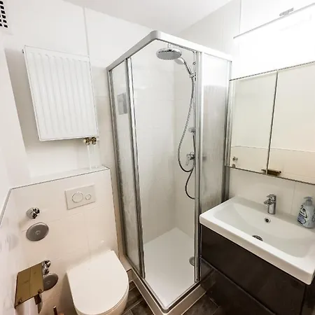 Apartment Fuer 3 Gaeste Mit Kostenlosen Parkplaetzen Und Lift Hanower Zewnętrze zdjęcie