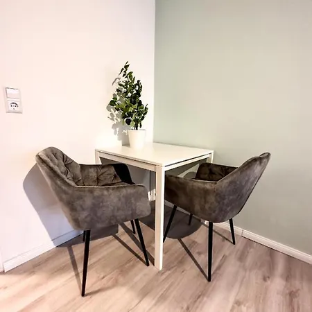 Apartment Fuer 3 Gaeste Mit Kostenlosen Parkplaetzen Und Lift Hanower Zewnętrze zdjęcie